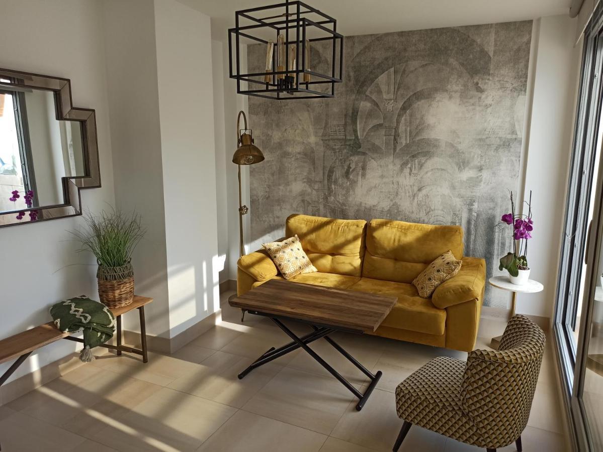Apartament Luxury Penthouse With Private Pool Setas Monument